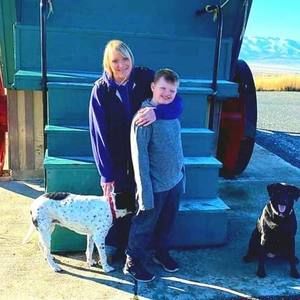 Meet your Posher, Amber